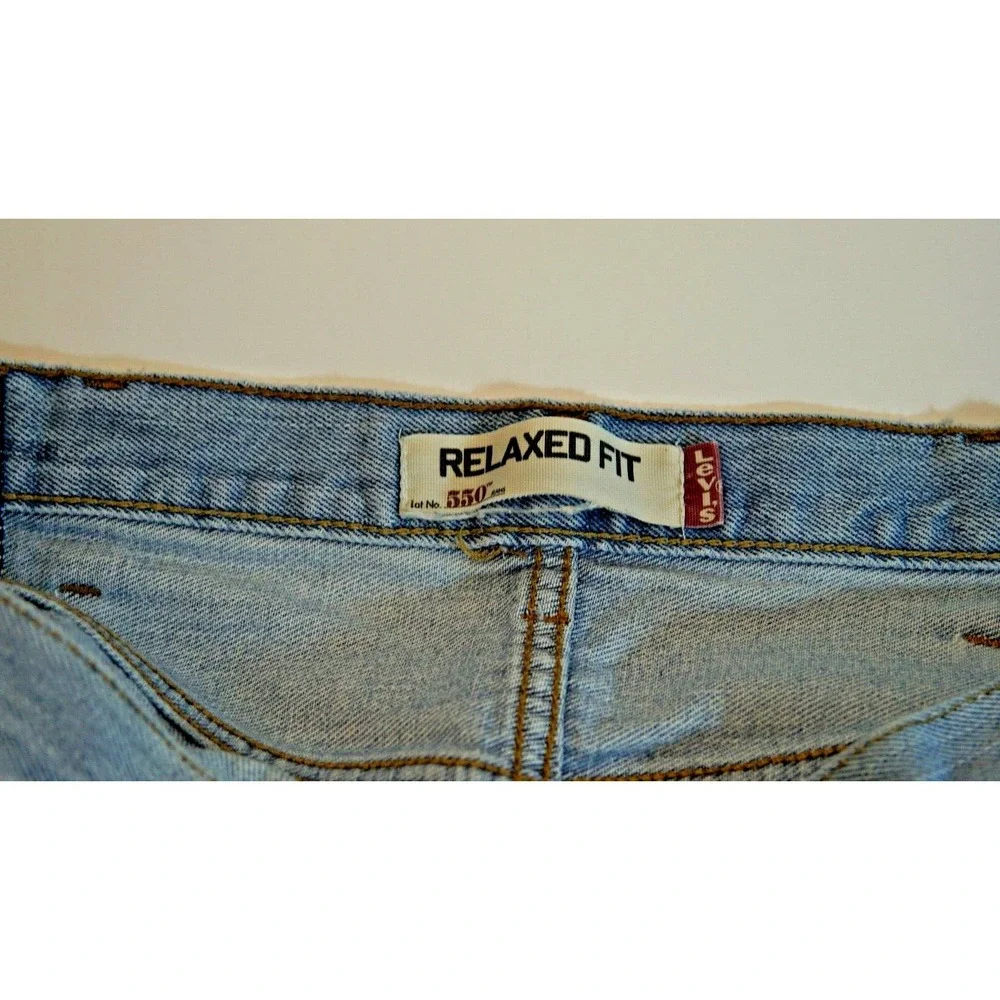 Levis 550 Relaxed Fit Straight Leg Denim Jeans Mens Size 38x32‎ Blue Light Wash